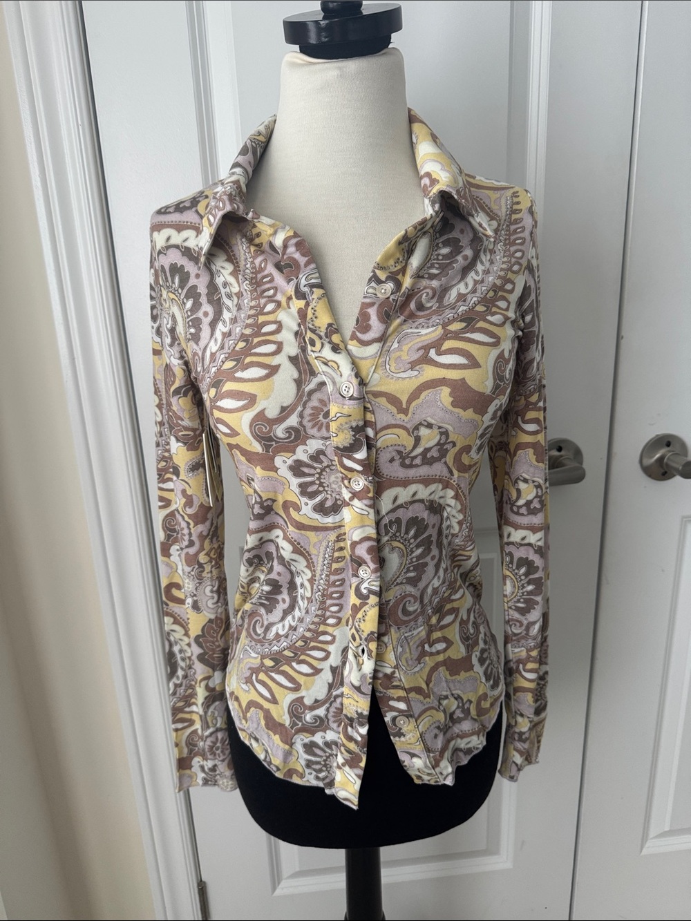 Aritzia Wilfred Paisley Button-Up Pose Hip nwt size small fits like XS